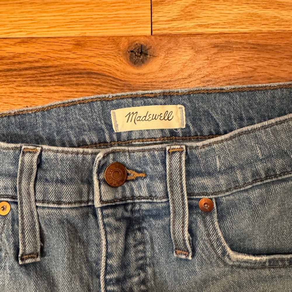 Madewell Classic Straight Jean - Picture 3 of 5